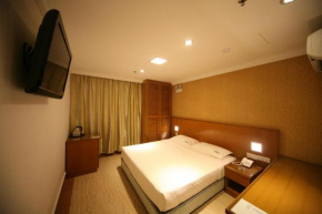 Гостиница Cardogan Hotel  Куала-Лумпур